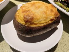 -铜锣湾·有麝自然香(重庆新天地店)