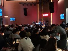 -TZ House音乐现场(来福士中心店)