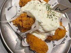 -W COLLECTIVE  DESSERT SHOP