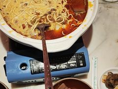 -老街烧烤大排档·地道湖北菜·龙虾馆(汉口火车站店)