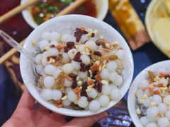 冰汤圆-储奇门鳝鱼火锅(总店)