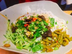 -百春原湖南牛肉粉(百联世纪店)