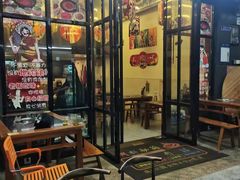 -重庆川渝肥妹火锅