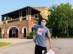 -仁爱团泊湖温泉中心