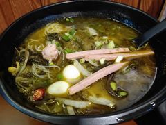 -渝和喵叔米线(南坪万达店)