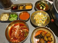 -草家酱蟹炭火烤肉店(珲春南路一店)