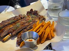 -LESCEDARS Brasserie Bistro香柏树