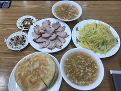 -李连贵熏肉大饼(沈阳站店)