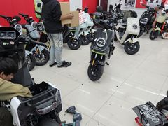 -小牛电动体验·租电动车(德胜门店)