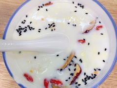 牛奶鸡蛋醪糟-阿西娅·西北妈妈拿手菜(华联店)