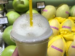 甘蔗雪梨汁-每日新鲜水果吧(黄浦来福士店)