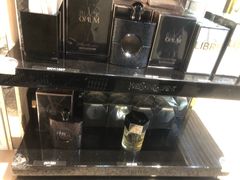 -日上免税店(三径路t3店)