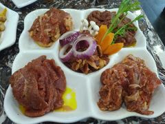 -啊美丽炭火烤肉(滑翔一店)