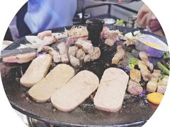 -豚豚家돈돈가韩国锅盖烤肉(新北万达店)