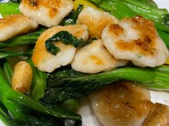 生炒菜心墨鱼饼-东海海鲜酒家(中信广场店)