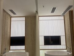 -新美姿美食水疗汇(罗湖口岸店)