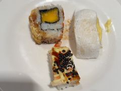 -金马门国际美食百汇(珞喻路店)