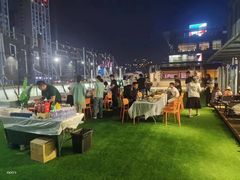 -里堂派对·独栋团建聚会小院轰趴馆(三圣乡店)