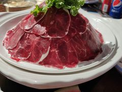 -牛员外鲜切牛肉火锅