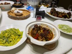 -梅花香里大酒店(郁金香路店)