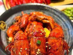 -肥肥虾庄·金牌油焖大虾(汉口城市广场店)