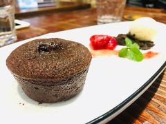 -1886德国汽车餐厅(外滩十六铺码头店)