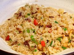 -MONICH牛排融合餐厅(和义大道购物中心店)