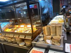 面包甜点陈列柜-和府捞面(东直门银座店)