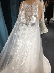 点击看大图 -曼青婚纱礼服馆