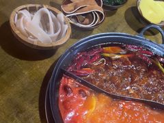 -乖嬢嬢重庆老火锅(南联店)