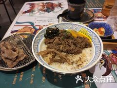 爆香和牛饭-崎玉烧·寿司料理(石井国际店)