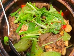 茄子牛仔骨煲-汤城小厨•粤菜•靓汤(西直门凯德MALL店)