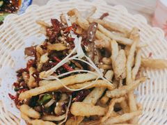 干煸藕丝-江城燕子大排档(江汉路步行街店)