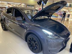 -TESLA 特斯拉(北京颐堤港体验店)