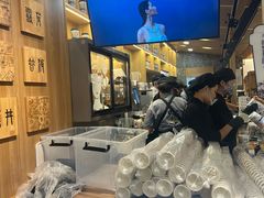 -霸王茶姬(大连万象汇店)