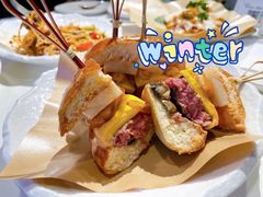 -LESCEDARS Brasserie Bistro香柏树