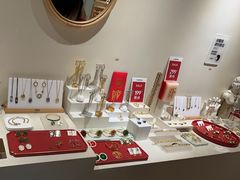 -LADY FAFA(巨鹿路陕西南路路口店)