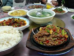 -洪霞餐馆