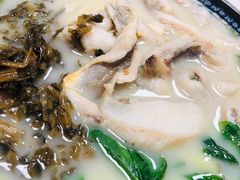 -明呈黄鱼面馆(斜土路店)