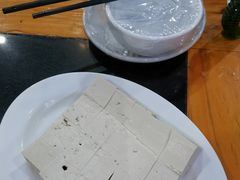-佳荣老五生态牛肉馆