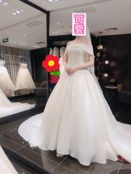 点击看大图 -GRACE KELLY婚纱与礼服(北京店)