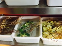 -四小区火锅·巷子里的重庆火锅(花照壁店)