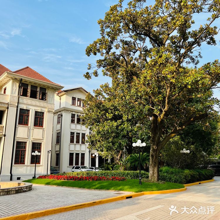 百年法式建筑/康定花园