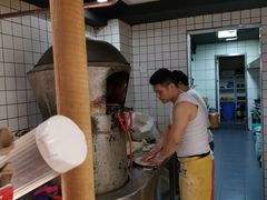 大堂-三兄弟高炉烧饼