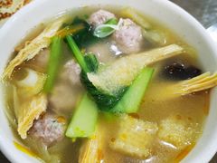 生汆丸子汤-子午路张记肉夹馍(翠华路店)