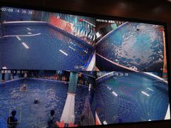 -Swim斯卫姆国际儿童游泳中心(红博中央公园店)