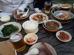-Cau Go Vietnamese Cuisine