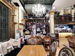 -more than meow吴止猫主题餐厅(承德 中船汇店)