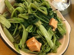 椒丝腐乳炒通心菜-正宗鸡饭粤香酒家(朱村店)