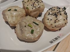 -小杨生煎(浦江欢乐颂店)